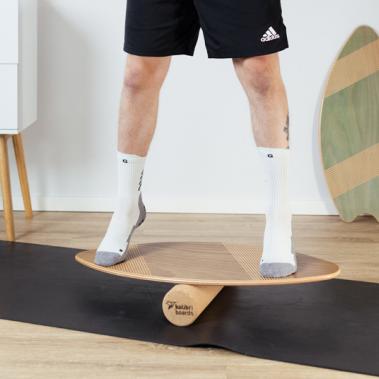Balance Board Gleichgewicht trainieren