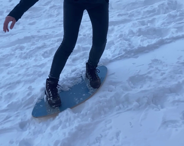 Balance Board auf Schnee